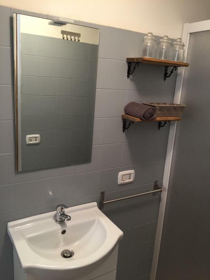 Onax Rooms Cagliari Buitenkant foto