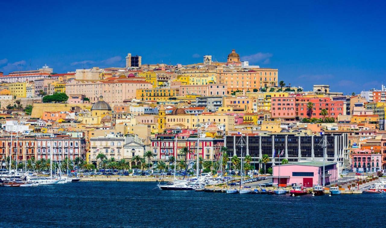 Onax Rooms Cagliari Buitenkant foto